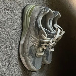 8.5 New Balance 992 “Steve Jobs Uniform” Limited Edition